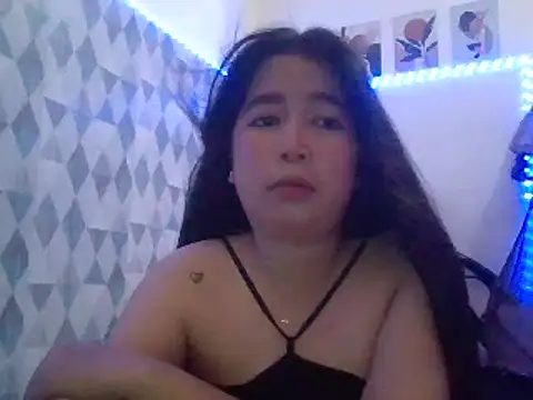 Asianhotskinny online show from August 3, 2026, 5:26 am