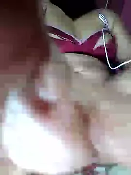 Moonshine07 online show from April 3, 2026, 5:19 pm