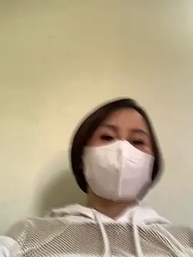 Snapshot of Hello_Linchii chatting on September 12, 2025, 8:47 am Hello Linchii online show from September 12, 2025, 8:47 am