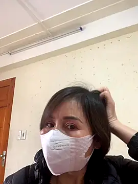 Snapshot of Hello_Linchii chatting on September 10, 2025, 3:38 am Hello Linchii online show from September 10, 2025, 3:38 am