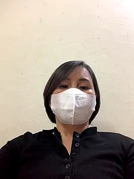 Snapshot of Hello_Linchii chatting on September 26, 2025, 4:25 pm Hello Linchii online show from September 26, 2025, 4:25 pm