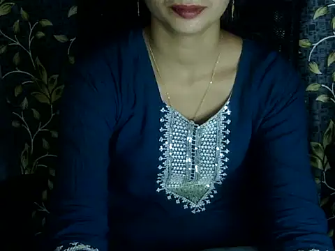 Snapshot of Rahat_S chatting on December 17, 2025, 6:29 am Rahat S online show from December 17, 2025, 6:29 am