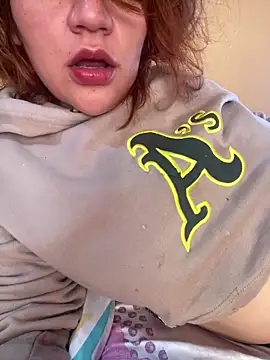 Snapshot of Isisflame chatting on February 27, 2026, 2:17 pm Isisflame online show from February 27, 2026, 2:17 pm