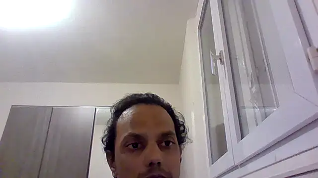 Joan5014 online show from April 16, 2026, 11:29 pm