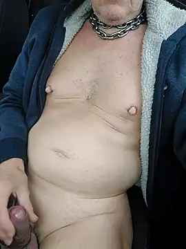 Snapshot of slaveman4you chatting on February 13, 2026, 3:12 pm slaveman4you online show from February 13, 2026, 3:12 pm