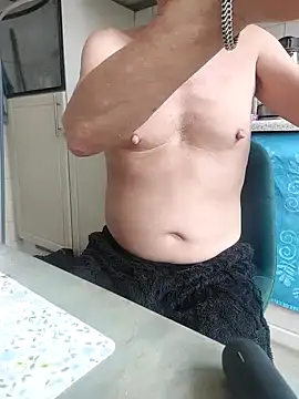 Snapshot of slaveman4you chatting on February 9, 2026, 11:52 am slaveman4you online show from February 9, 2026, 11:52 am