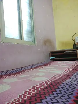 Snapshot of riyamore9623 chatting on December 2, 2025, 9:44 am riyamore9623 online show from December 2, 2025, 9:44 am