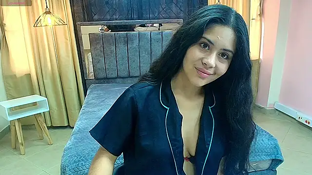 Snapshot of Honey_Love__ chatting on September 9, 2025, 1:42 pm Honey Love online show from September 9, 2025, 1:42 pm