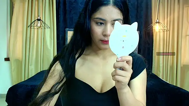Snapshot of Honey_Love__ chatting on September 30, 2025, 1:39 pm Honey Love online show from September 30, 2025, 1:39 pm