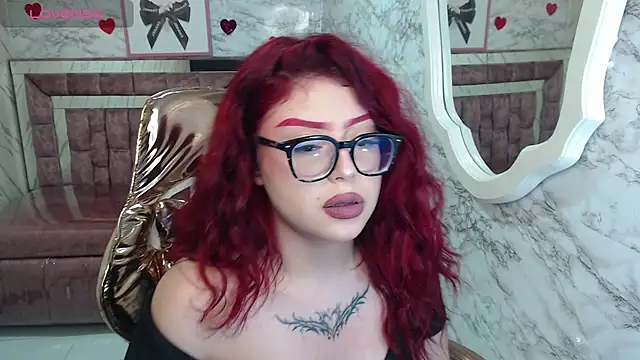 Red Bunny v online show from December 13, 2025, 8:04 pm