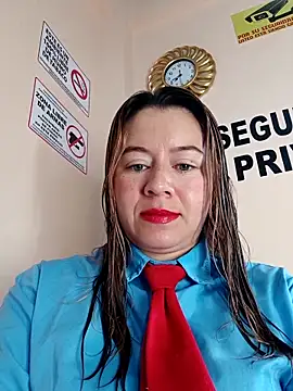 Snapshot of Hannah-colx chatting on April 23, 2026, 12:40 pm Hannah-colx online show from April 23, 2026, 12:40 pm