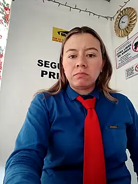 Snapshot of Hannah-colx chatting on December 2, 2025, 2:52 pm Hannah-colx online show from December 2, 2025, 2:52 pm