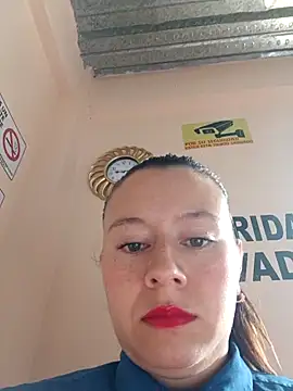 Snapshot of Hannah-colx chatting on October 2, 2025, 1:14 pm Hannah-colx online show from October 2, 2025, 1:14 pm