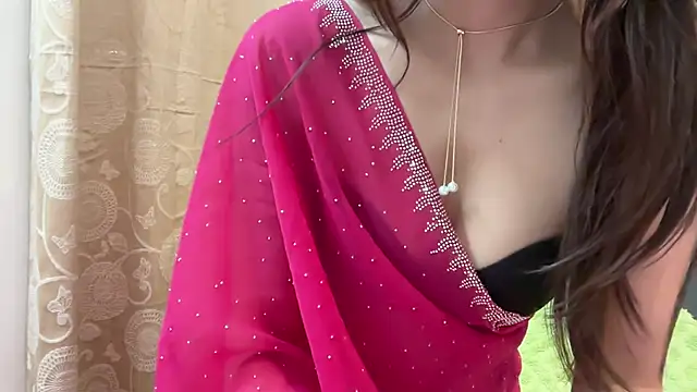 Snapshot of fairy_hot_ chatting on November 20, 2025, 5:24 pm fairy hot online show from November 20, 2025, 5:24 pm