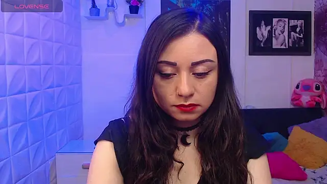 Eva Roussell online show from September 20, 2025, 2:33 pm