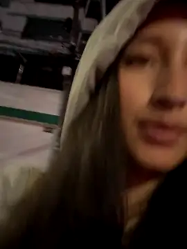 Snapshot of GiselleFever chatting on November 19, 2025, 11:49 pm GiselleFever online show from November 19, 2025, 11:49 pm