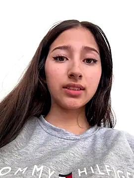 Snapshot of GiselleFever chatting on December 5, 2025, 6:39 pm GiselleFever online show from December 5, 2025, 6:39 pm