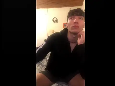 knielBgm online show from September 27, 2025, 9:10 pm