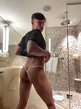 Snapshot of DavisFirb chatting on March 28, 2026, 10:00 pm DavisFirb online show from March 28, 2026, 10:00 pm