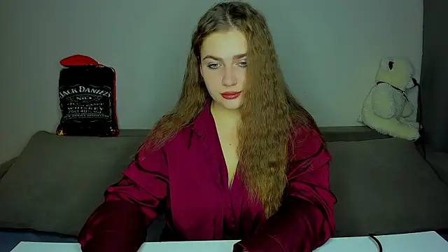 Snapshot of yourgem__ chatting on September 18, 2025, 8:12 pm yourgem online show from September 18, 2025, 8:12 pm