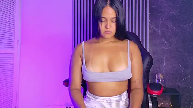 Snapshot of _Gaaia_ chatting on February 21, 2026, 12:45 am Gaaia online show from February 21, 2026, 12:45 am