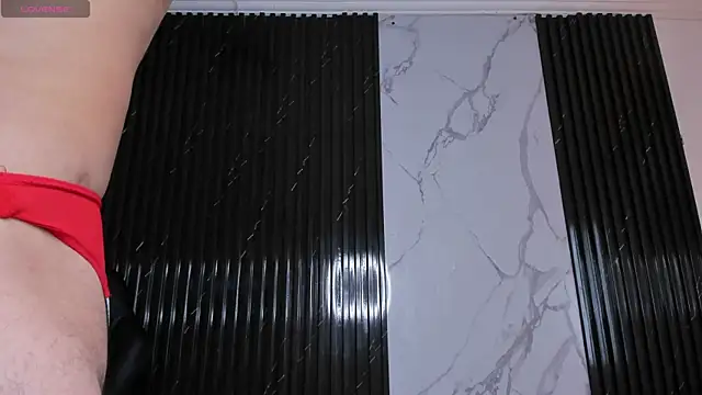 Snapshot of Tatis__ chatting on September 29, 2025, 8:36 pm Tatis online show from September 29, 2025, 8:36 pm