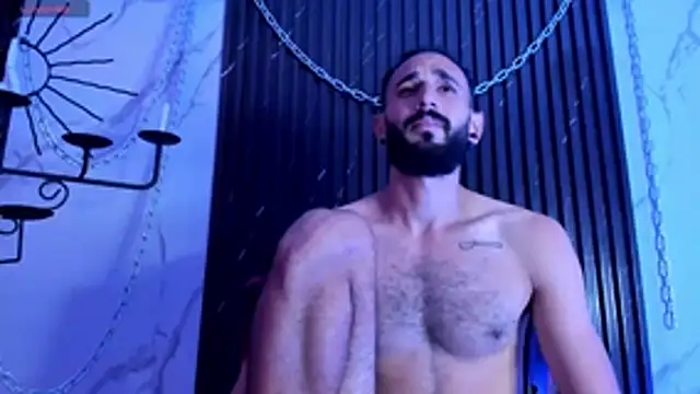 Snapshot of Tatis__ chatting on December 16, 2025, 12:31 pm Tatis online show from December 16, 2025, 12:31 pm