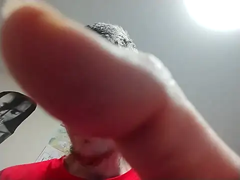 Snapshot of jizzyglizzy92 chatting on September 13, 2025, 11:38 pm jizzyglizzy92 online show from September 13, 2025, 11:38 pm