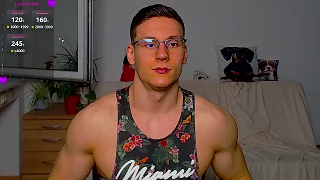 ZeinMiracles online show from March 21, 2026, 8:24 pm