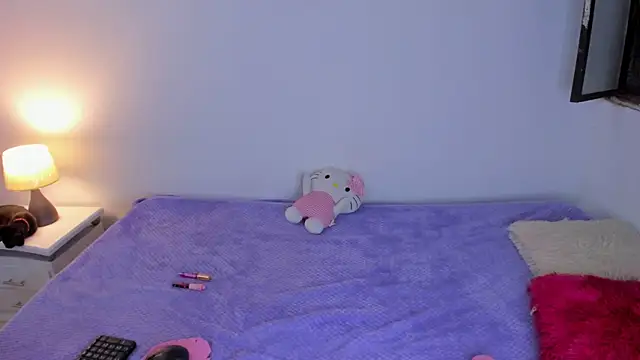 Snapshot of Valeri_13 chatting on November 8, 2025, 5:33 am Valeri 13 online show from November 8, 2025, 5:33 am