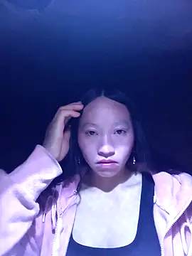 Snapshot of tcm-cute chatting on December 17, 2025, 8:47 pm tcm-cute online show from December 17, 2025, 8:47 pm