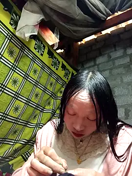 Snapshot of tcm-cute chatting on February 12, 2026, 5:18 am tcm-cute online show from February 12, 2026, 5:18 am