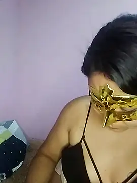 Snapshot of Alexxxia69 chatting on February 24, 2026, 5:30 am Alexxxia69 online show from February 24, 2026, 5:30 am