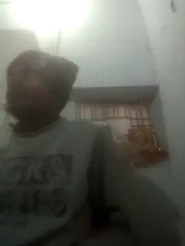 Snapshot of parmila203 chatting on December 20, 2025, 5:54 am parmila203 online show from December 20, 2025, 5:54 am