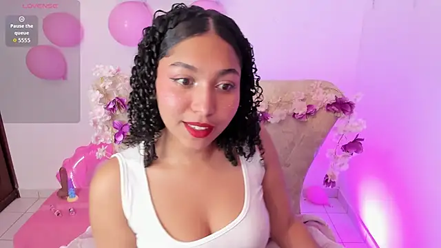 Snapshot of lily_evays_69 chatting on December 3, 2025, 9:25 pm lily evays 69 online show from December 3, 2025, 9:25 pm