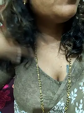 Snapshot of Spoorthi6_Kannada_Telugu chatting on February 10, 2026, 4:06 pm Spoorthi6 Kannada Telugu online show from February 10, 2026, 4:06 pm