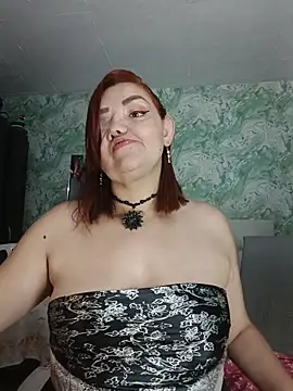 MayaLuna1 online show from February 21, 2026, 9:39 pm