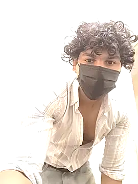 Snapshot of Goodmens5 chatting on October 16, 2025, 9:06 am Goodmens5 online show from October 16, 2025, 9:06 am