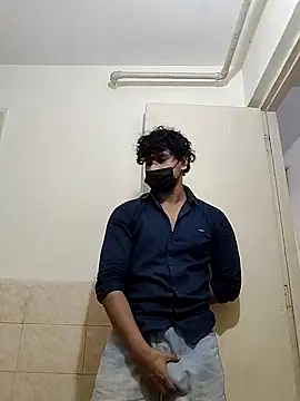 Snapshot of Goodmens5 chatting on September 23, 2025, 9:49 am Goodmens5 online show from September 23, 2025, 9:49 am