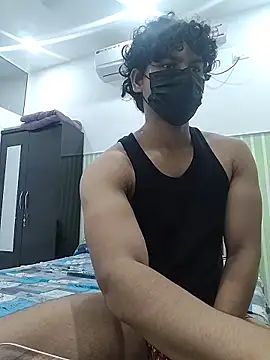 Snapshot of Goodmens5 chatting on June 5, 2026, 2:12 pm Goodmens5 online show from June 5, 2026, 2:12 pm