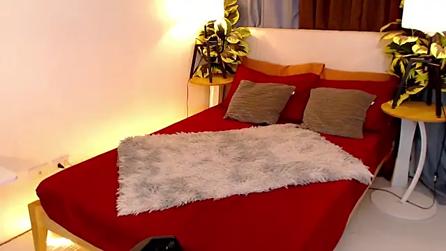 CelestinaMarquez0427 online show from April 21, 2026, 5:41 pm