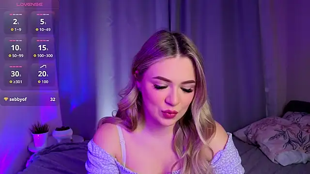 Snapshot of AliaBuerstatte chatting on November 2, 2025, 7:08 pm AliaBuerstatte online show from November 2, 2025, 7:08 pm