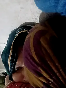 Payal950 online show from November 3, 2025, 1:22 am