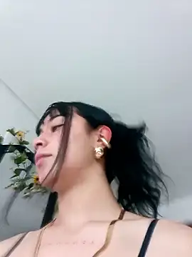 Sol Sunny online show from January 10, 2026, 7:53 pm