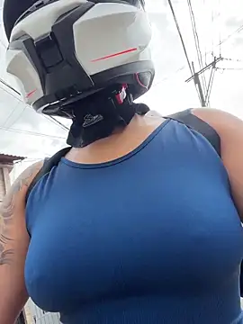 AlannaEvons online show from March 2, 2026, 9:00 pm