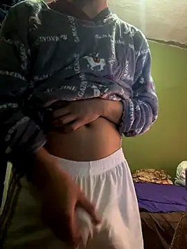 Snapshot of 69juli chatting on December 14, 2025, 10:15 pm 69juli online show from December 14, 2025, 10:15 pm