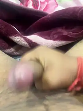 Siddharth25368 online show from December 21, 2025, 9:59 pm