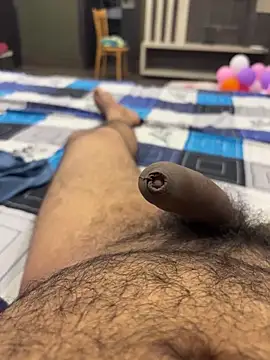 Siddharth25368 online show from October 13, 2025, 8:16 am