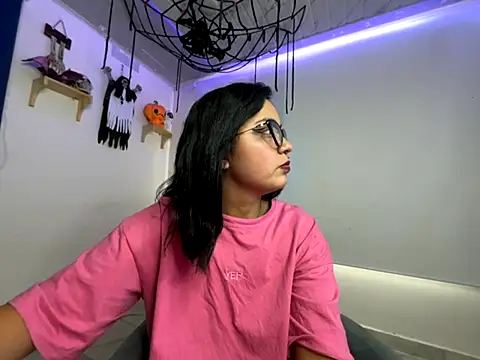 amanne misa online show from November 6, 2025, 9:52 pm