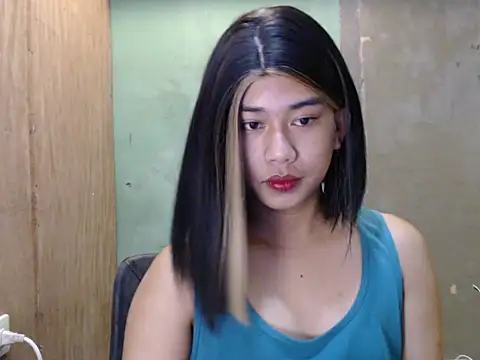 Snapshot of CrimsonSecret chatting on August 1, 2026, 10:46 am CrimsonSecret online show from August 1, 2026, 10:46 am
